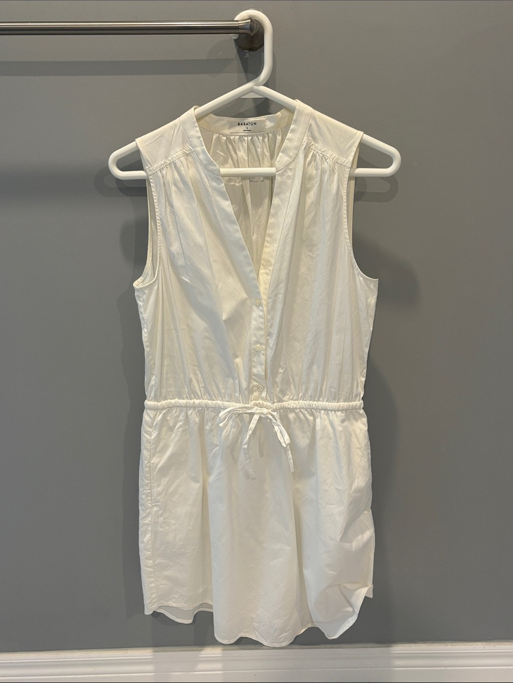 Babaton White Sleeveless Drawstring Waist Dress